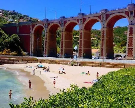 Tresor D Antheor- Bord De * Saint-Raphaël