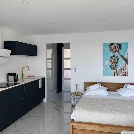 Appartement Tresor D Antheor- Bord De Saint-Raphaël